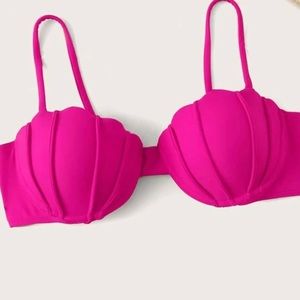 Bikini size small never wore just tried on